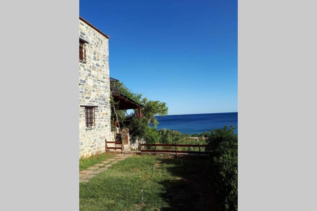 Traditional Stone House By The Sea... Kapetaniana Екстер'єр фото