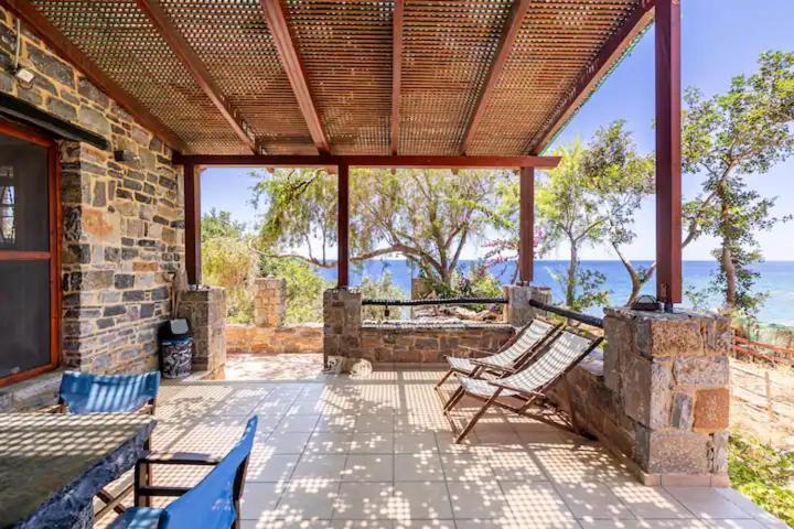 Traditional Stone House By The Sea... Kapetaniana Екстер'єр фото