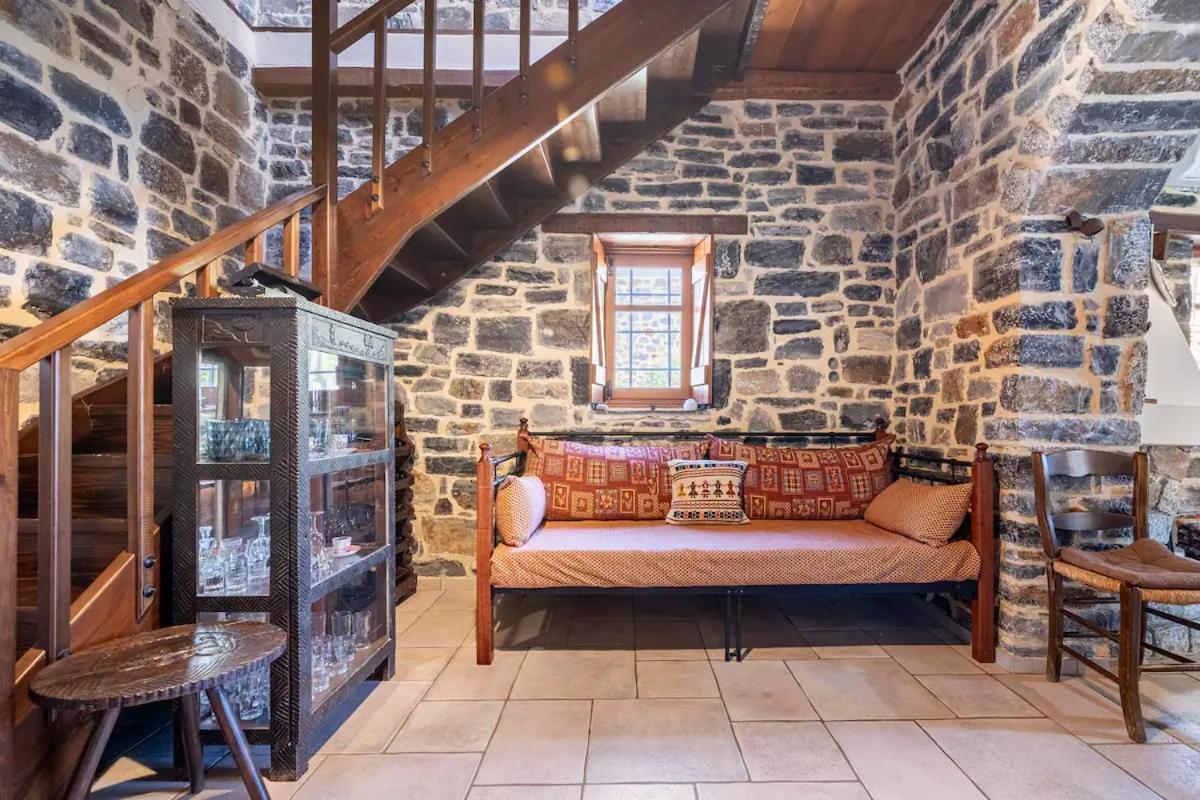 Traditional Stone House By The Sea... Kapetaniana Екстер'єр фото